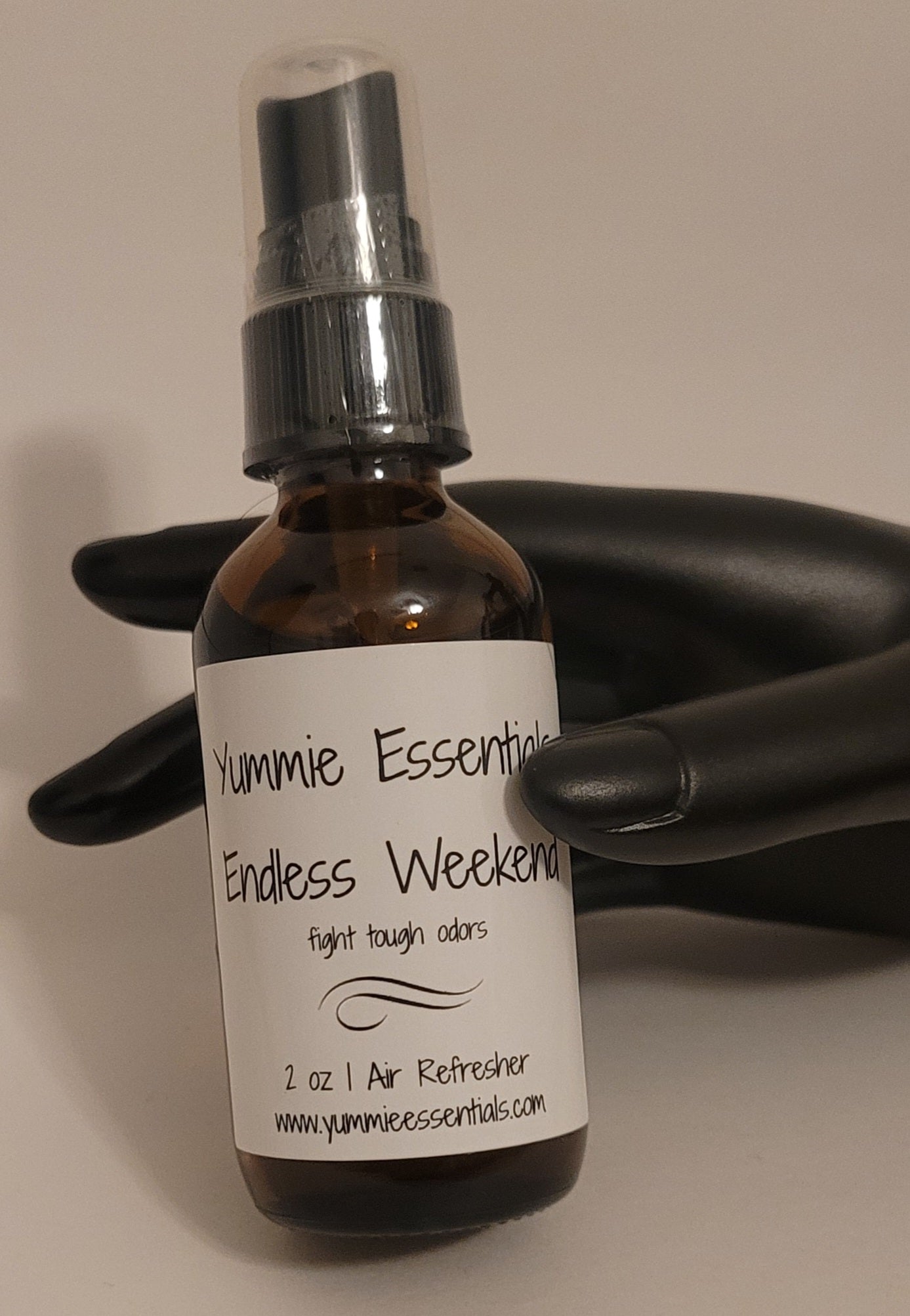 ENDLESS WEEKEND AIR FRESHENER SPRAY